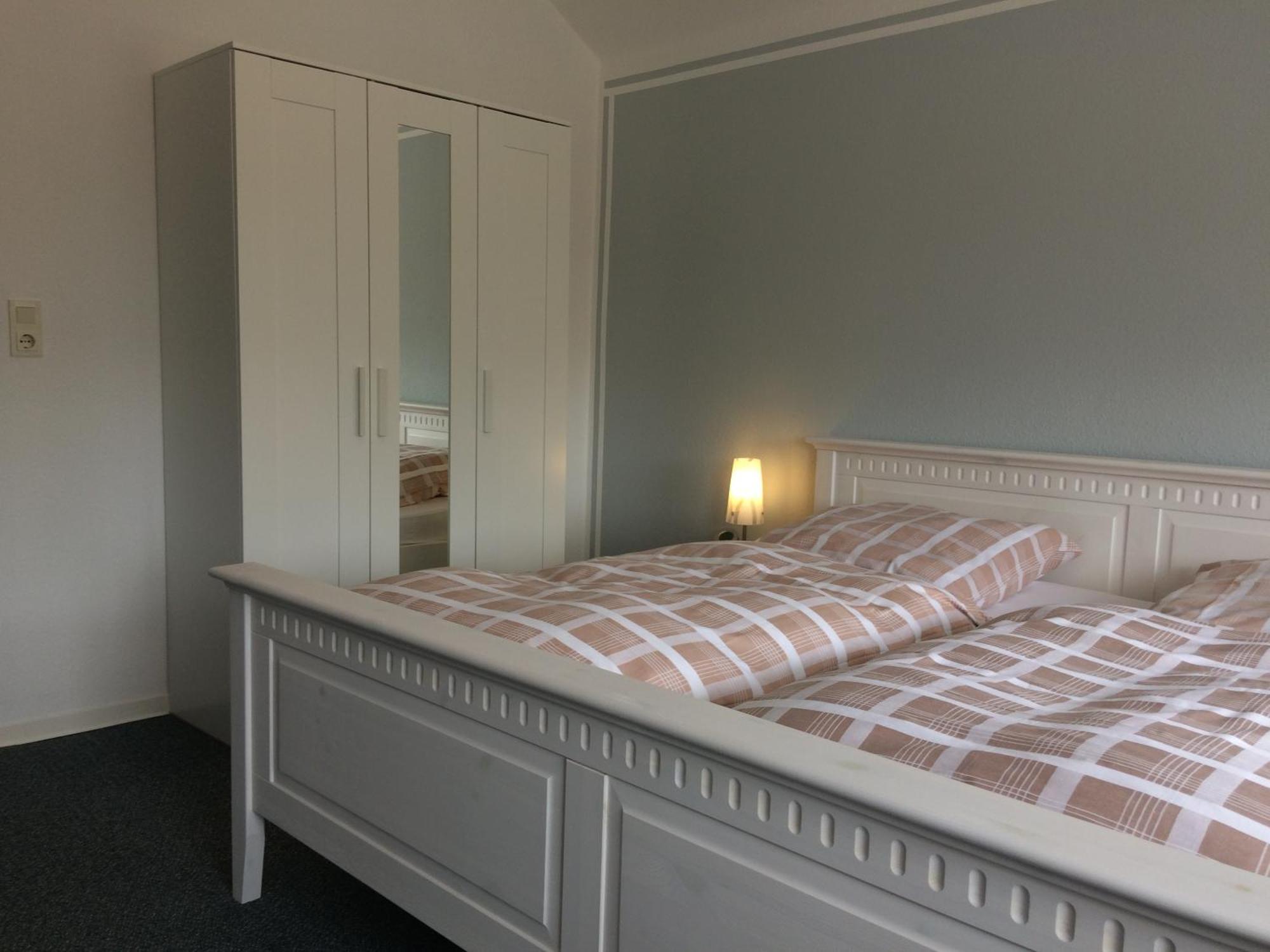 Huus Stoertebeker Bed and Breakfast Dornumersiel Værelse billede